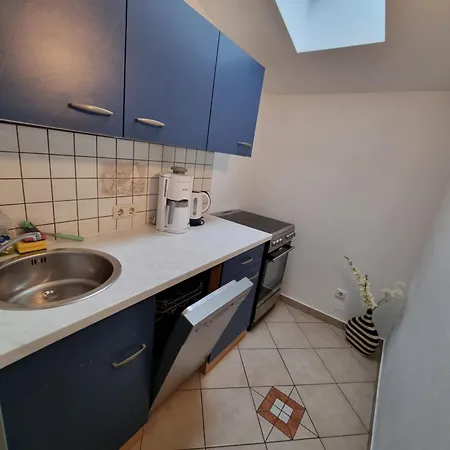 Alpen Hof Apartment *